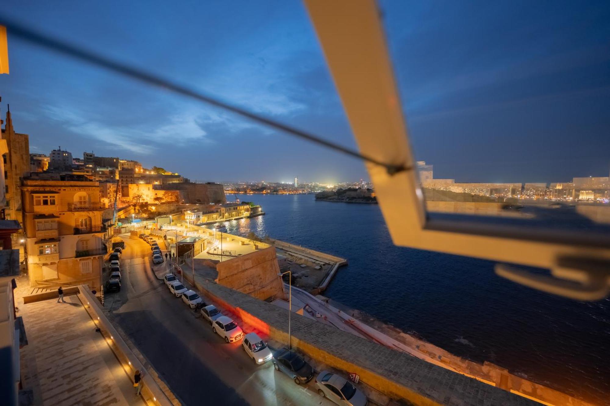 Extraordinary Views In A Holiday Home In Valletta Bagian luar foto